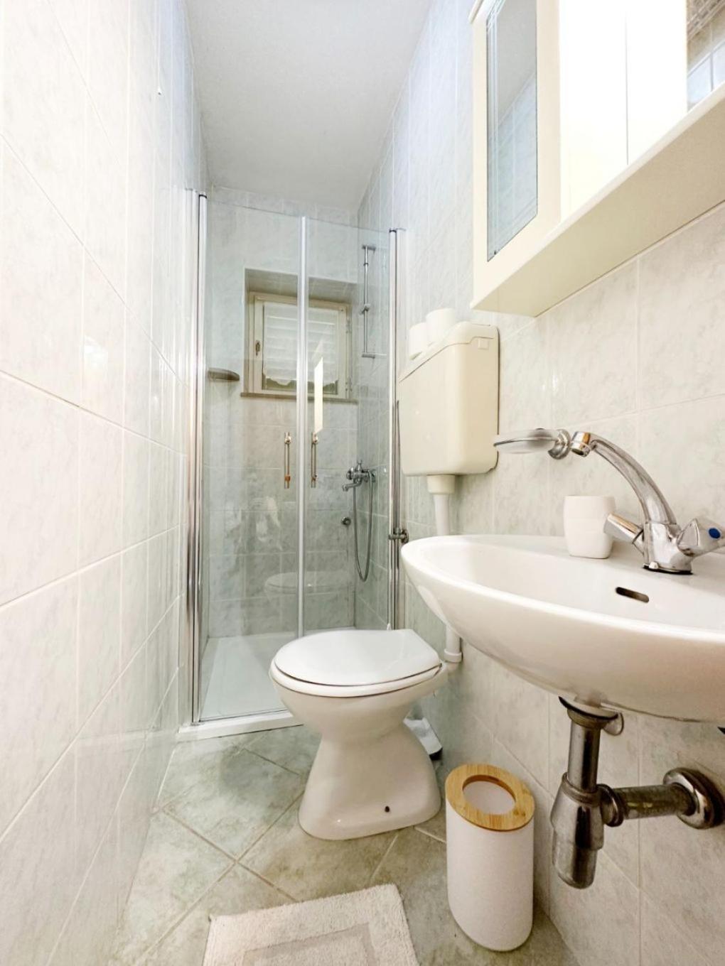 Apartments Mihaela Trogir Exterior photo